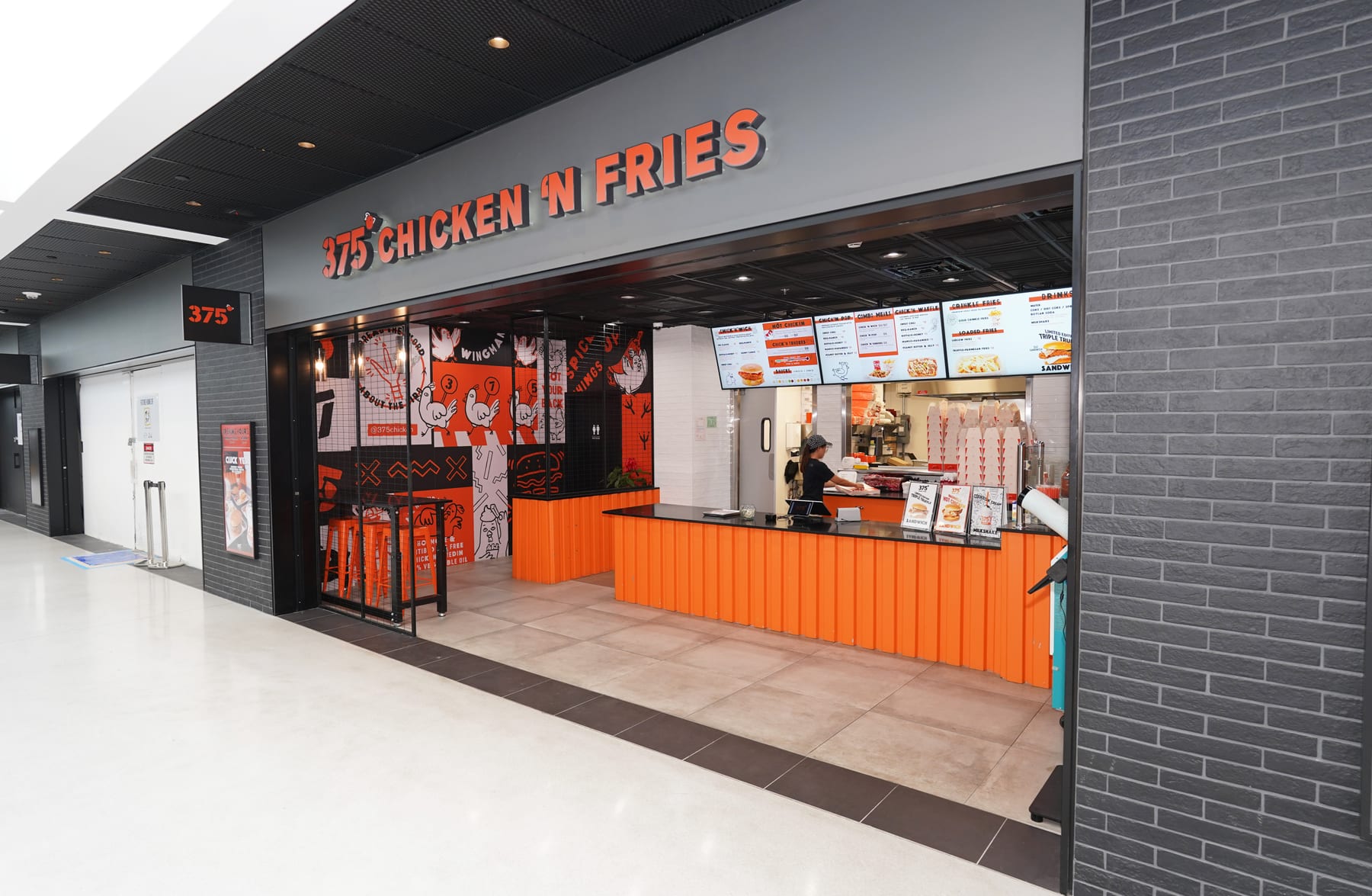 375º Chicken 'N Fries in Newark, New Jersey, interior view 7, designed by Zelta Design