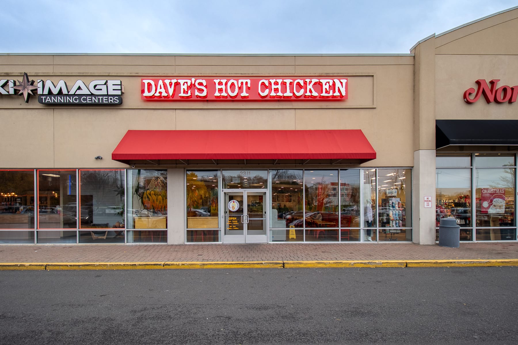 Dave's Hot Chicken in Ocean Township, designed by Zelta Design