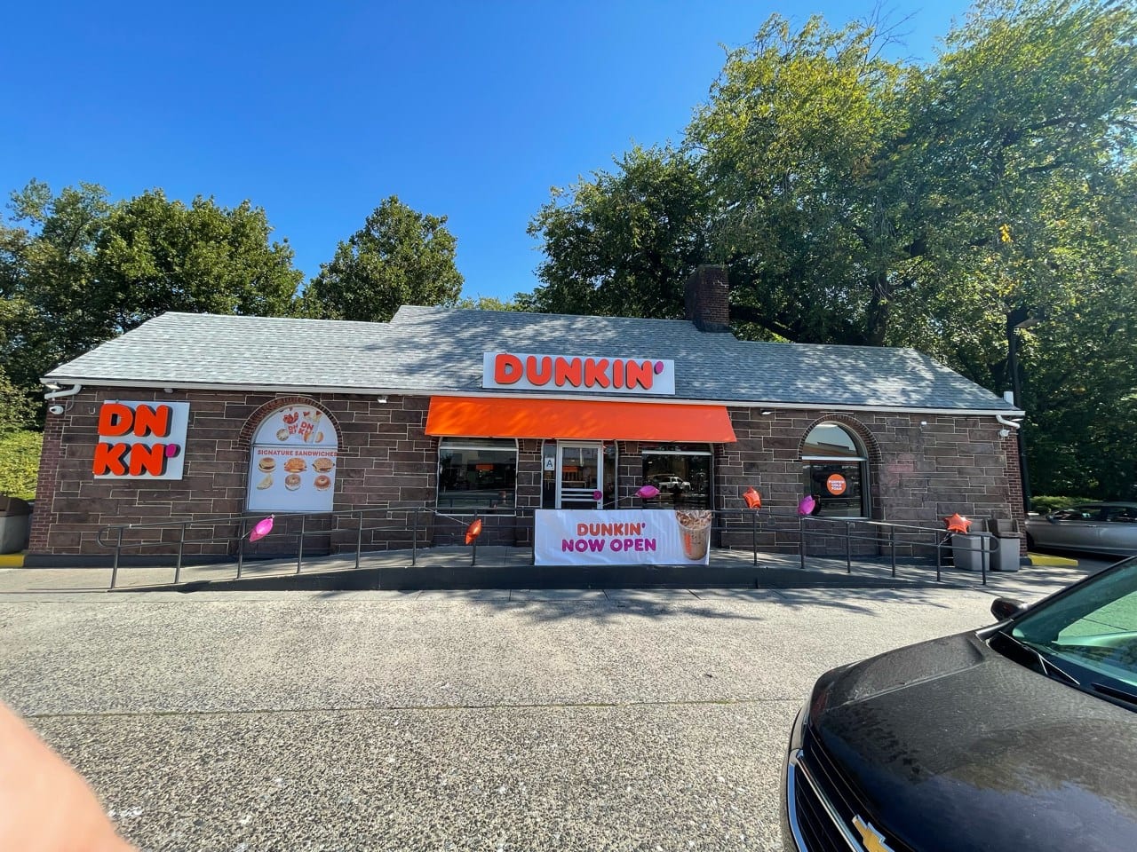 Dunkin' in Pelham Bay, designed by Zelta Design