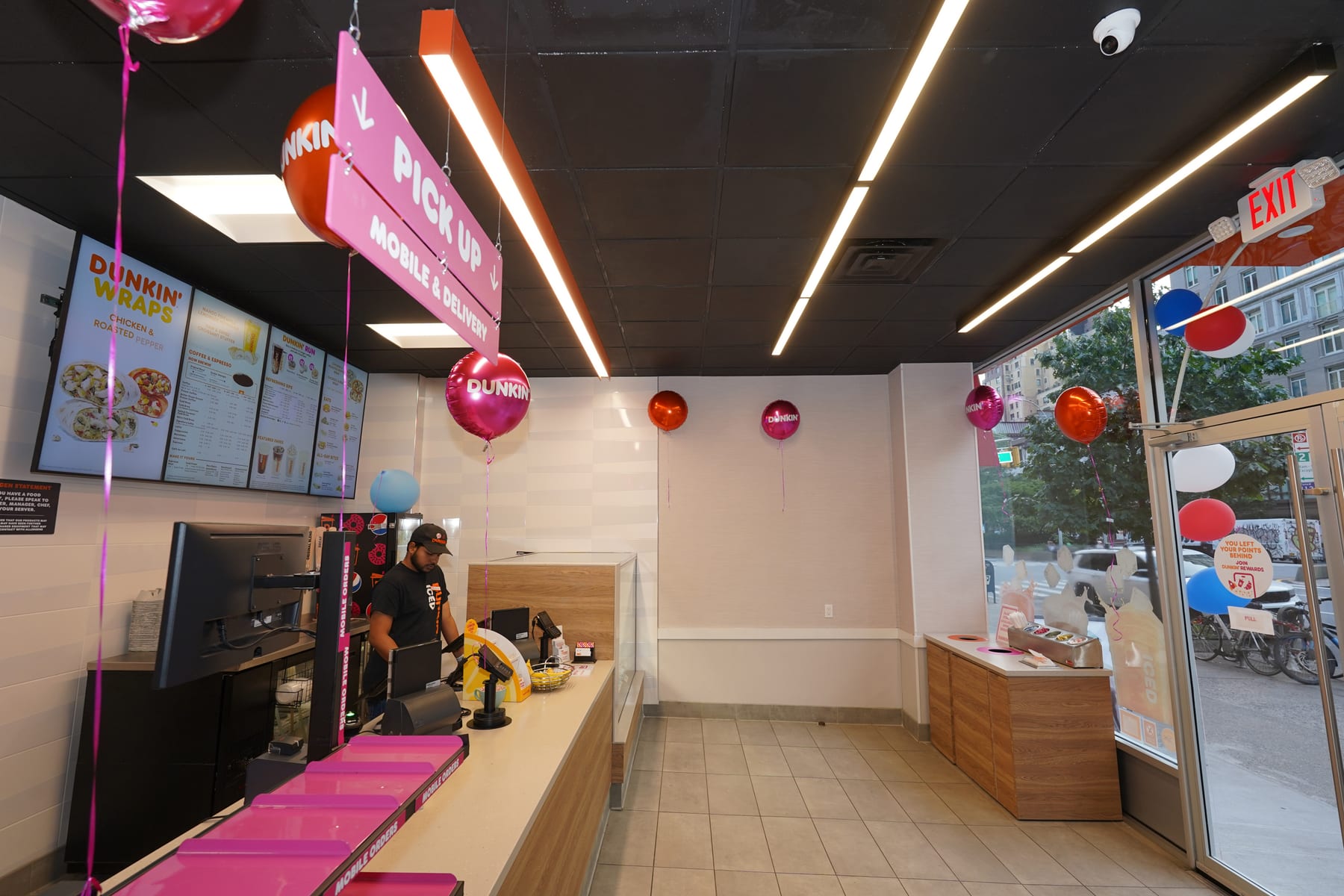 Dunkin' in Upper West Side, New York, interior view 6, designed by Zelta Design