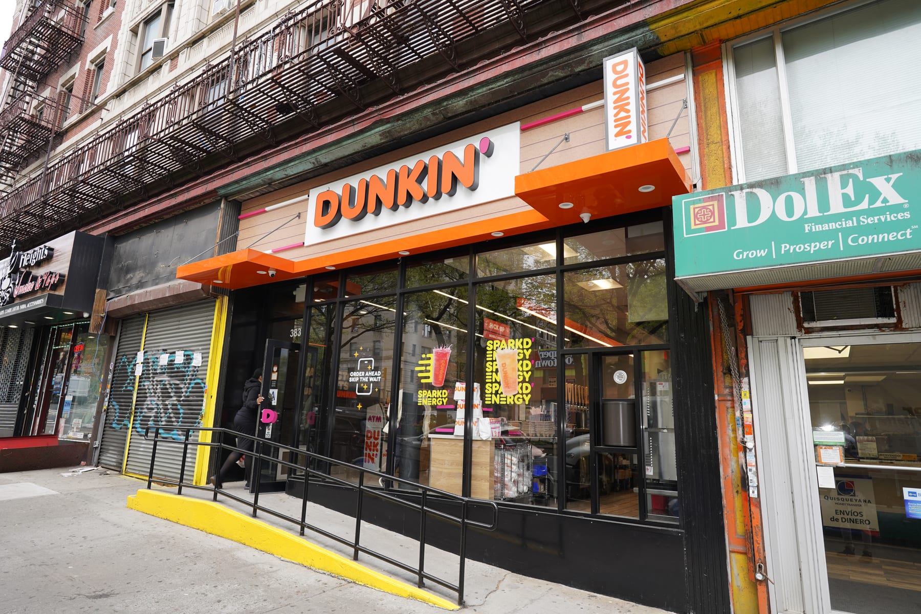 Dunkin' in Washington Heights, New York, interior view 5, designed by Zelta Design
