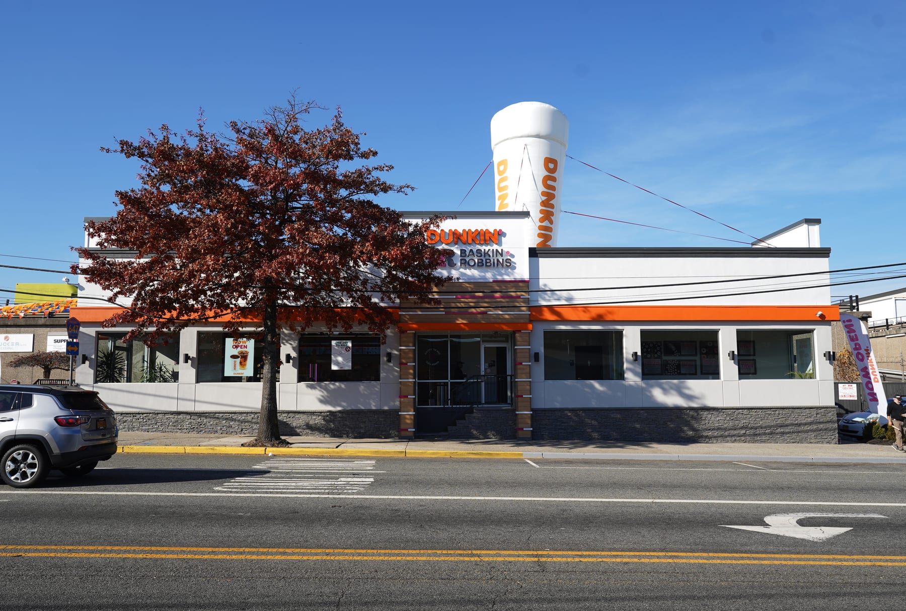 Dunkin' in Paterson, New Jersey, interior view 5, designed by Zelta Design